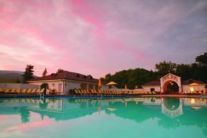 The Greenbrier Outdoor Infinity Pool