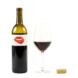 winc wine bottle lips